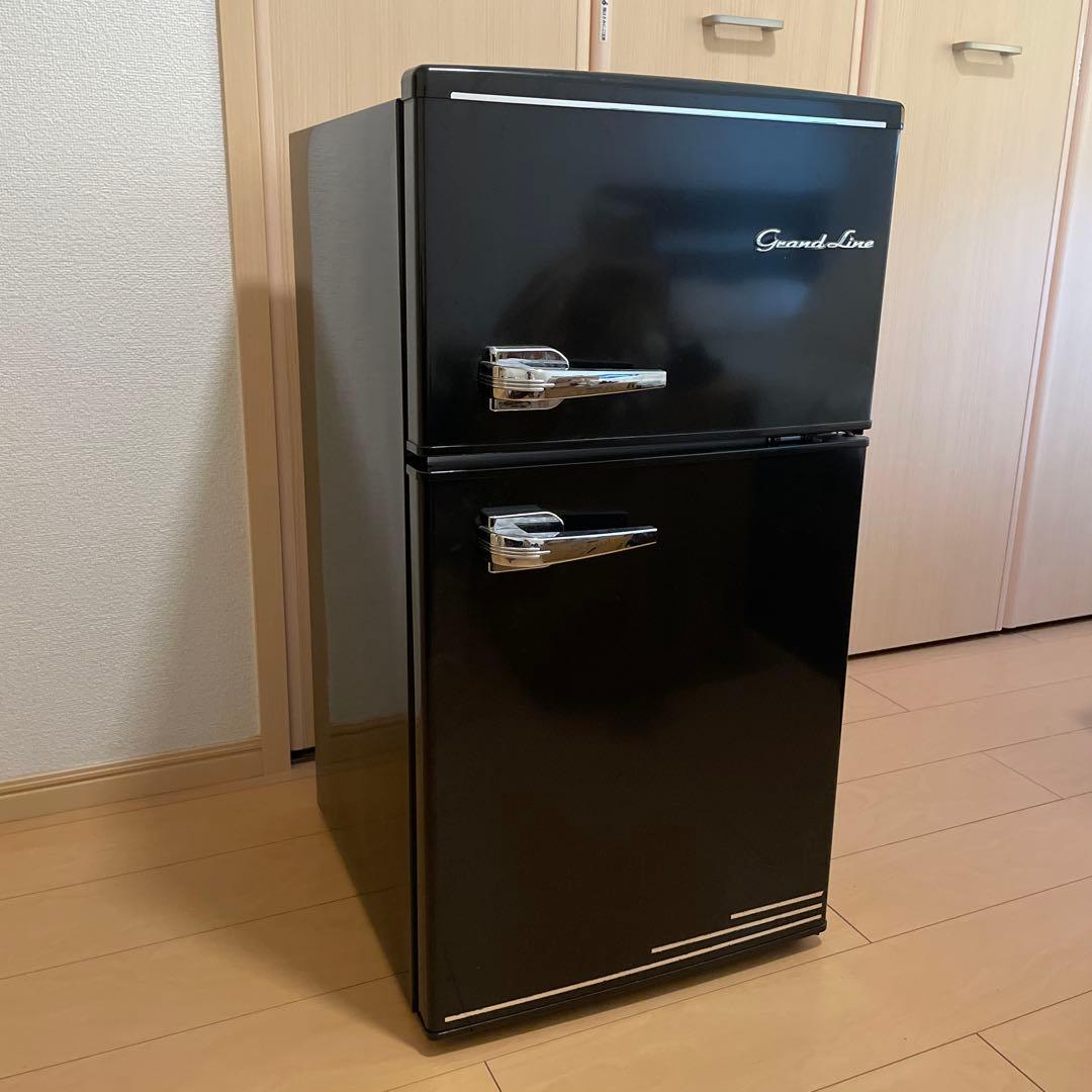 7/31出品終了【IRIS PLAZA】　85L レトロ冷蔵庫