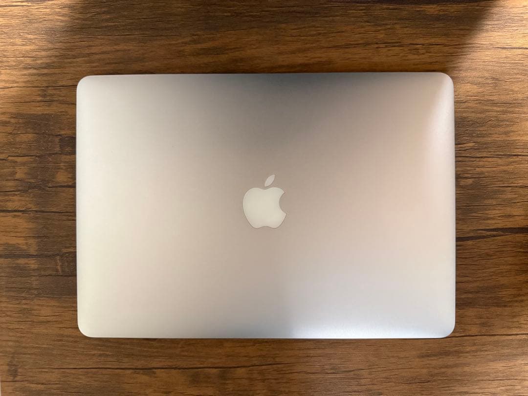 Apple MacBook Air 13インチ 2017年モデル バッテリー不良