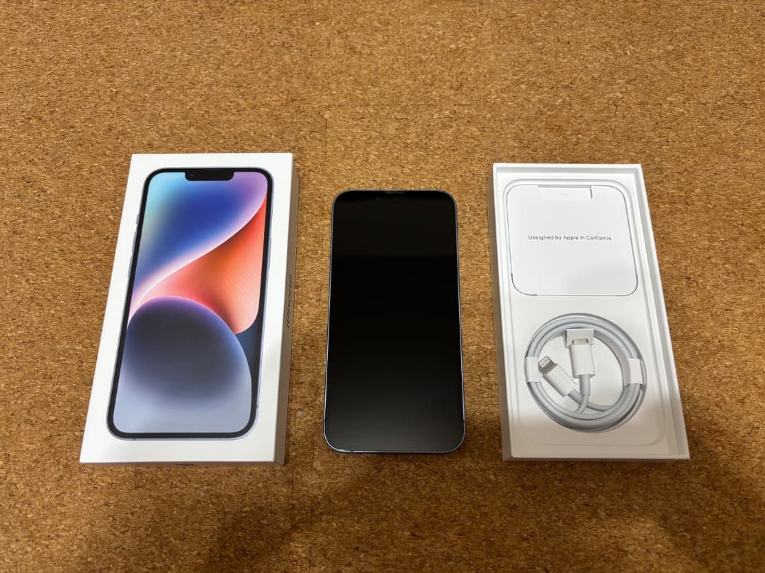 iPhone 14 128GB 超美品 ブルー ※ガラスケース付き