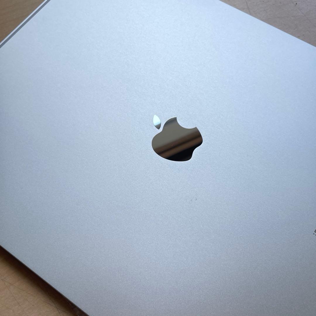 iPad Pro 12.9　第5世代　シルバー　128GB A2378超美品#1