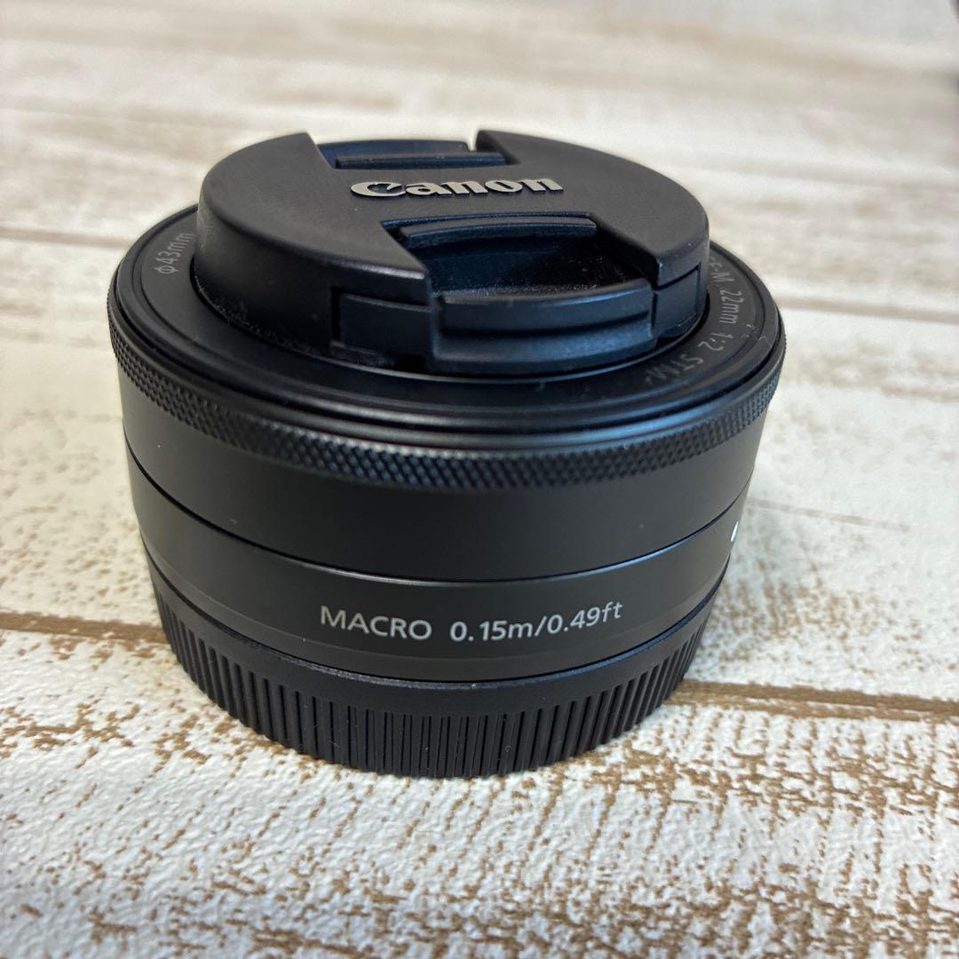 Canon EOS ミラーレスカメラ レッド 2本レンズ付き