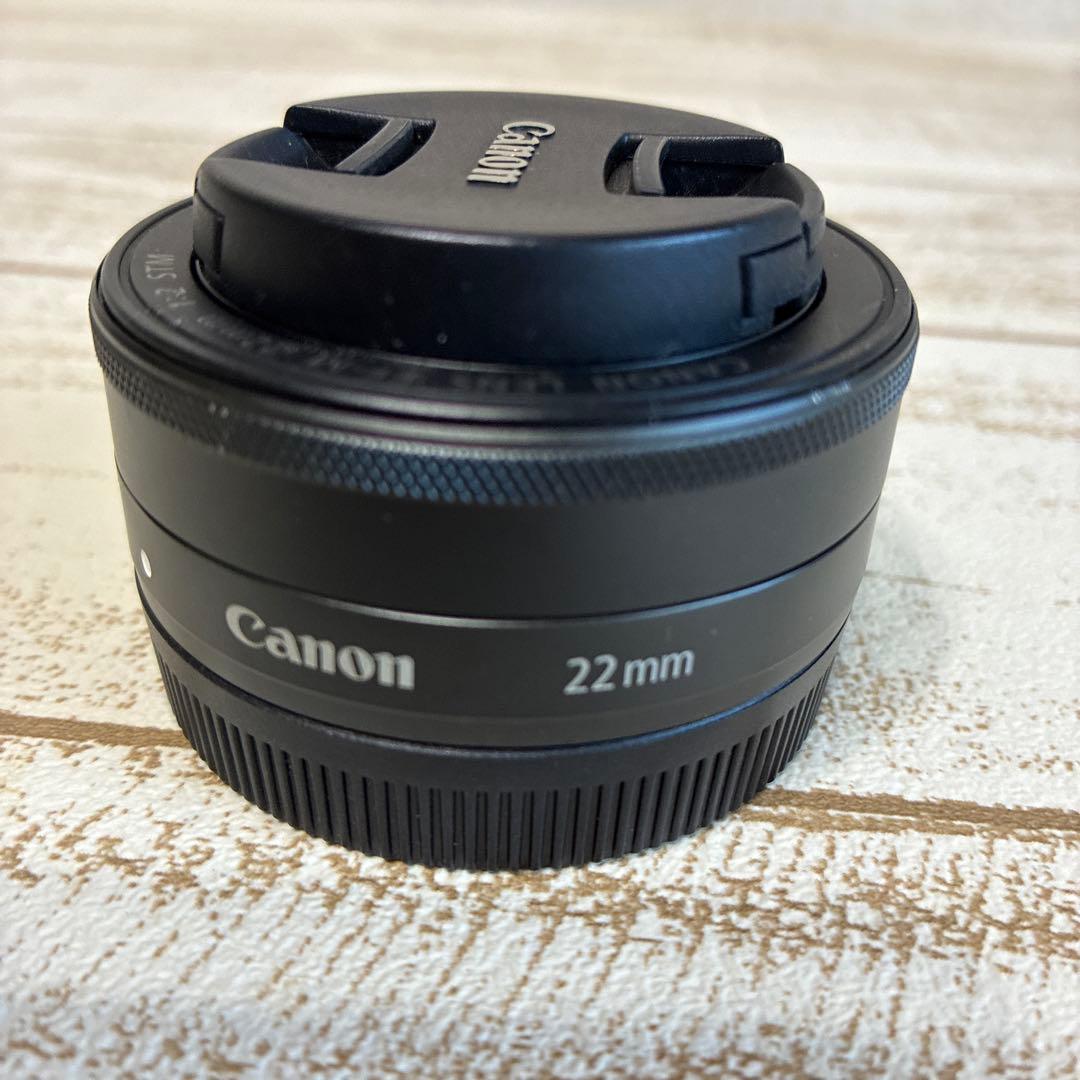 Canon EOS ミラーレスカメラ レッド 2本レンズ付き