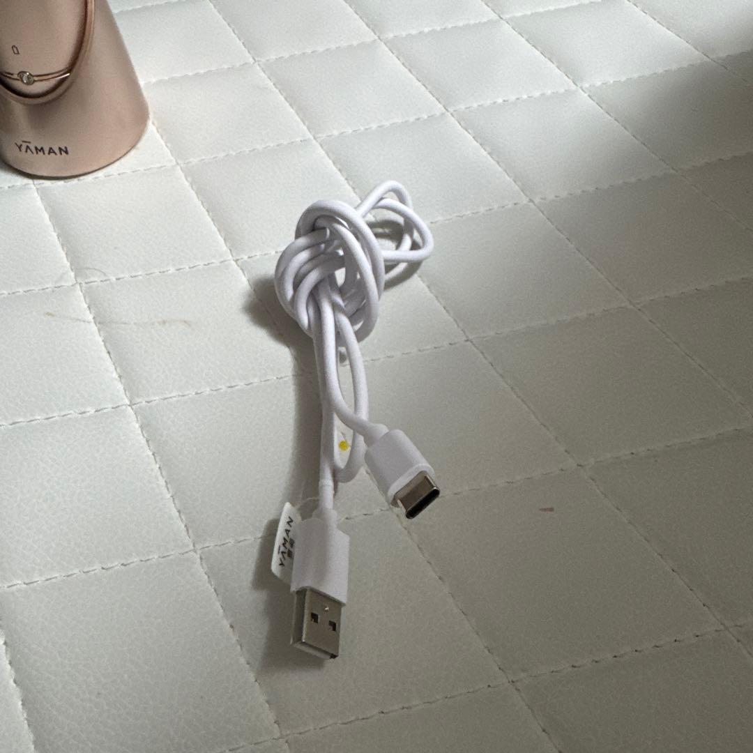 YAMAN 美顔器 ゴールド 充電スタンド付
