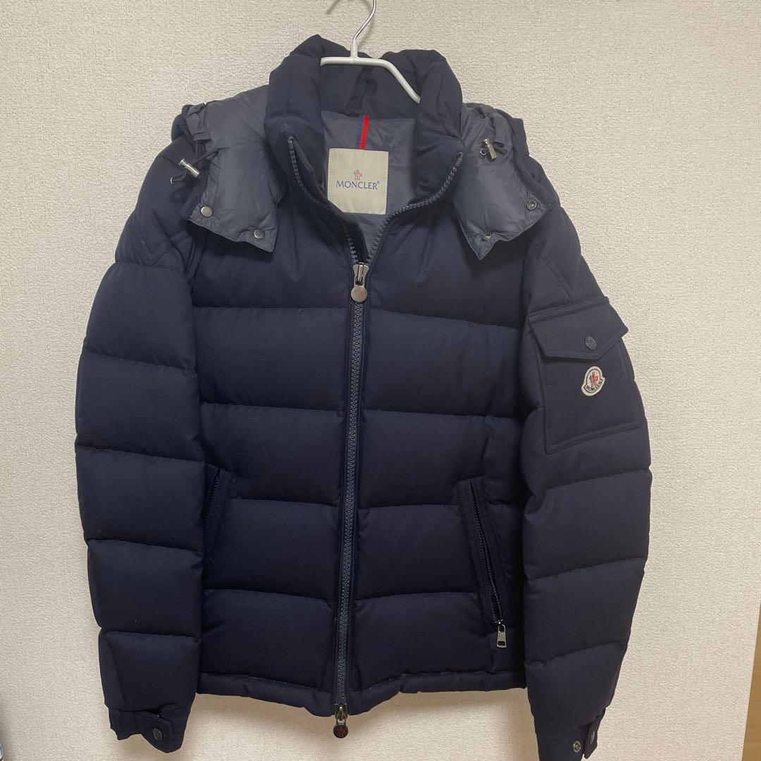 【値下げしました】MONCLER フード付きダウンジャケット ネイビー