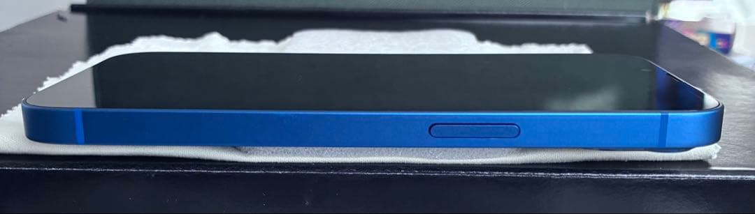 iPhone13 128gb SIMフリー 未使用に近い