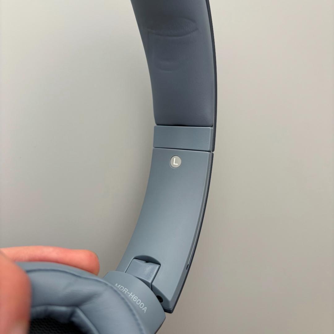 ワイヤレスヘッドホン SONYハイレゾ対応ヘッドホンh.ear on 2