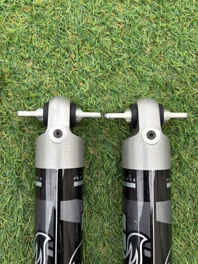 B*b様 FOX 2.0 IFP shock rear 4-6in lift j