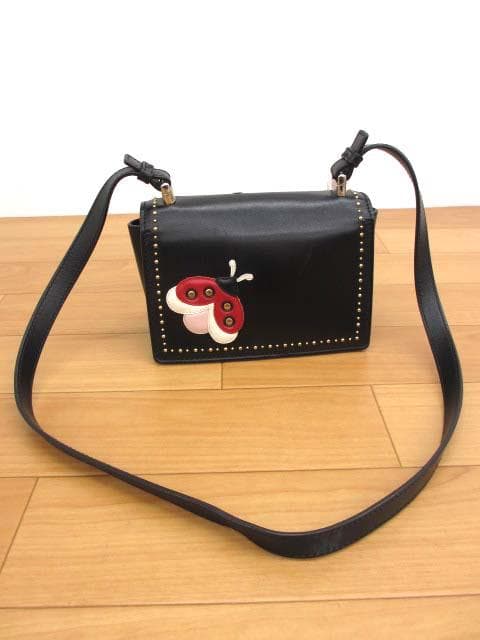 美品 フェラガモ 21G659 ヴァラ VARA ボウ BOW ショルダーバッグ