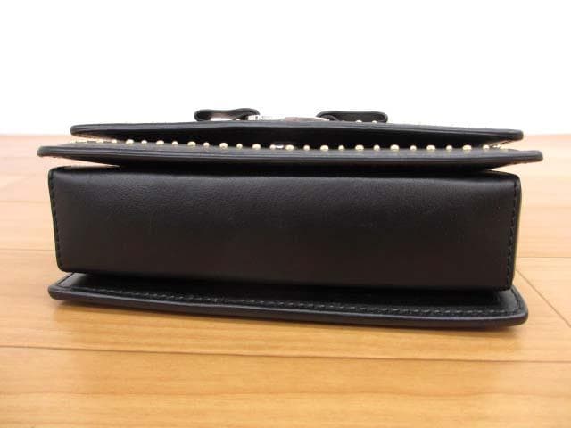 美品 フェラガモ 21G659 ヴァラ VARA ボウ BOW ショルダーバッグ