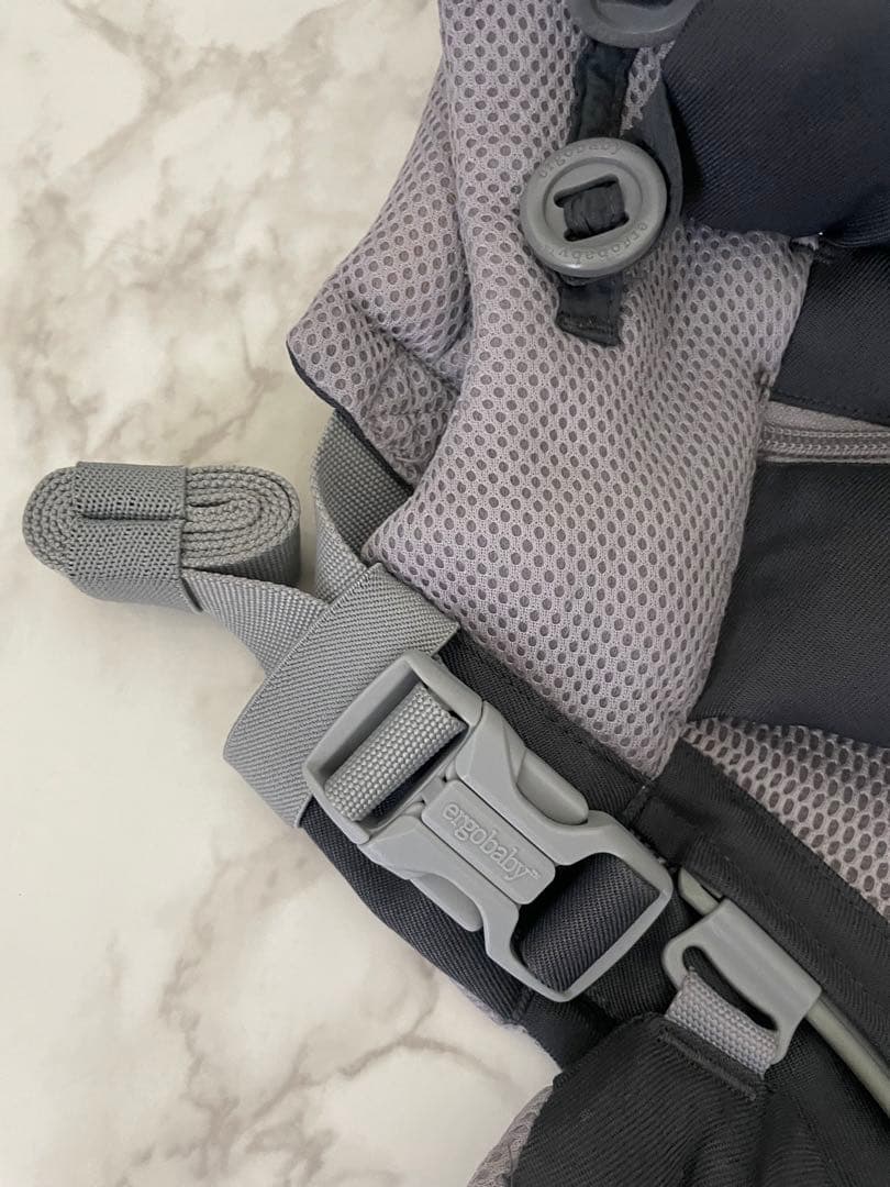 本日限定9/9✨値下げ美品✨エルゴ 抱っこ紐 オムニ360 クールエア メッシュ