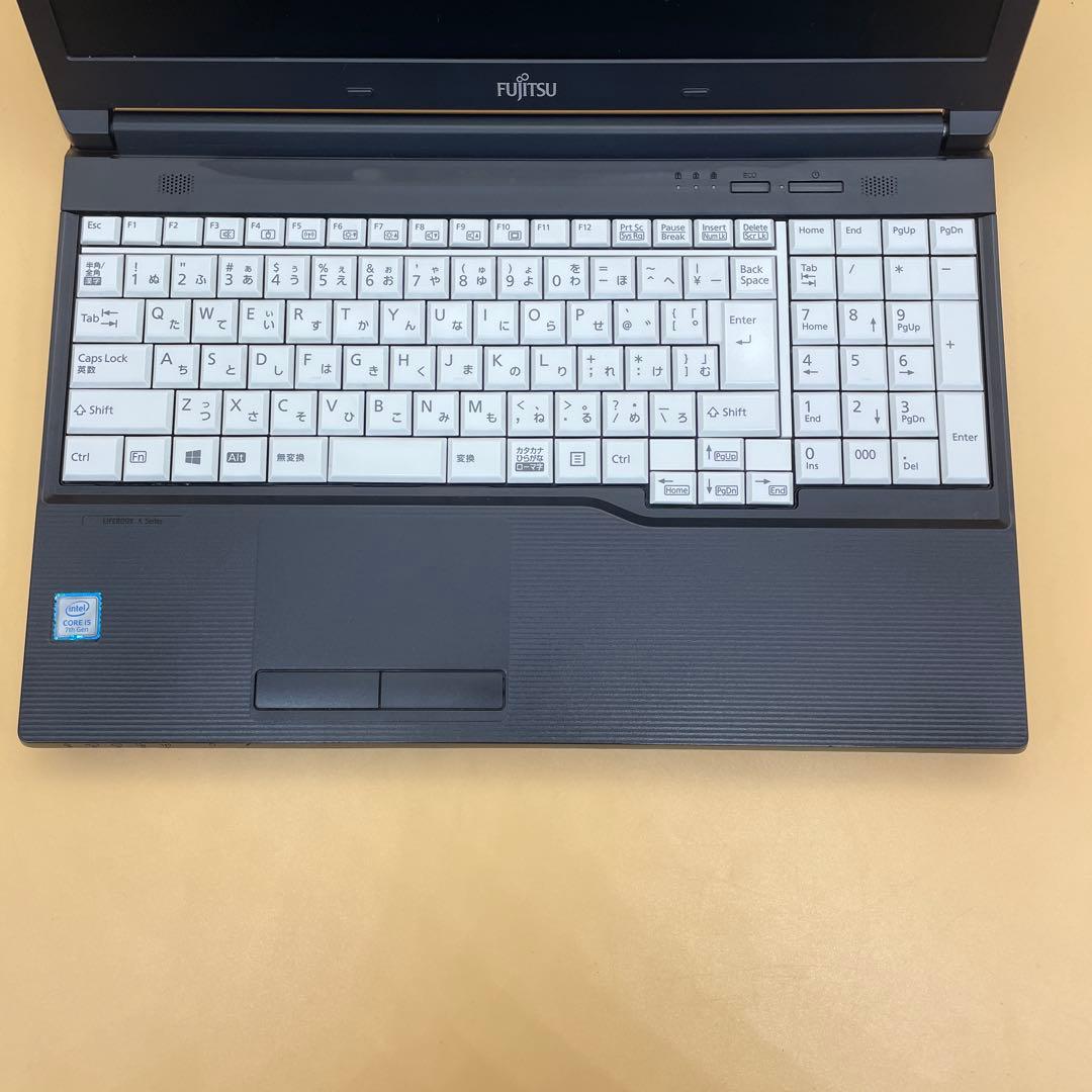 富士通 LIFEBOOK A577/RX corei5 8G office付