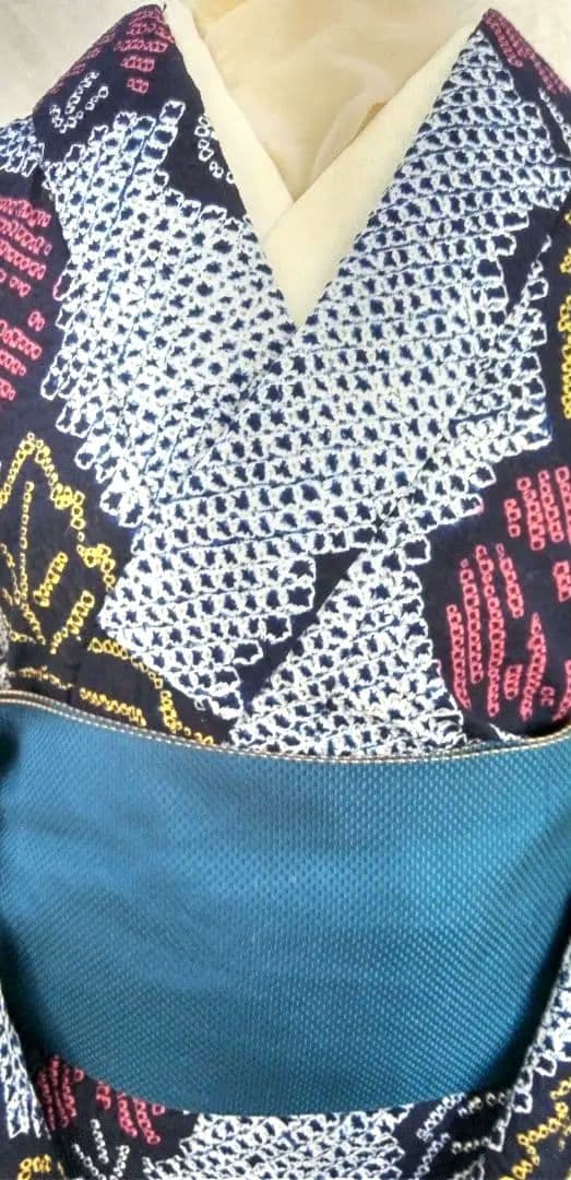 有松鳴海絞り浴衣、紺色に葉っぱ柄入り