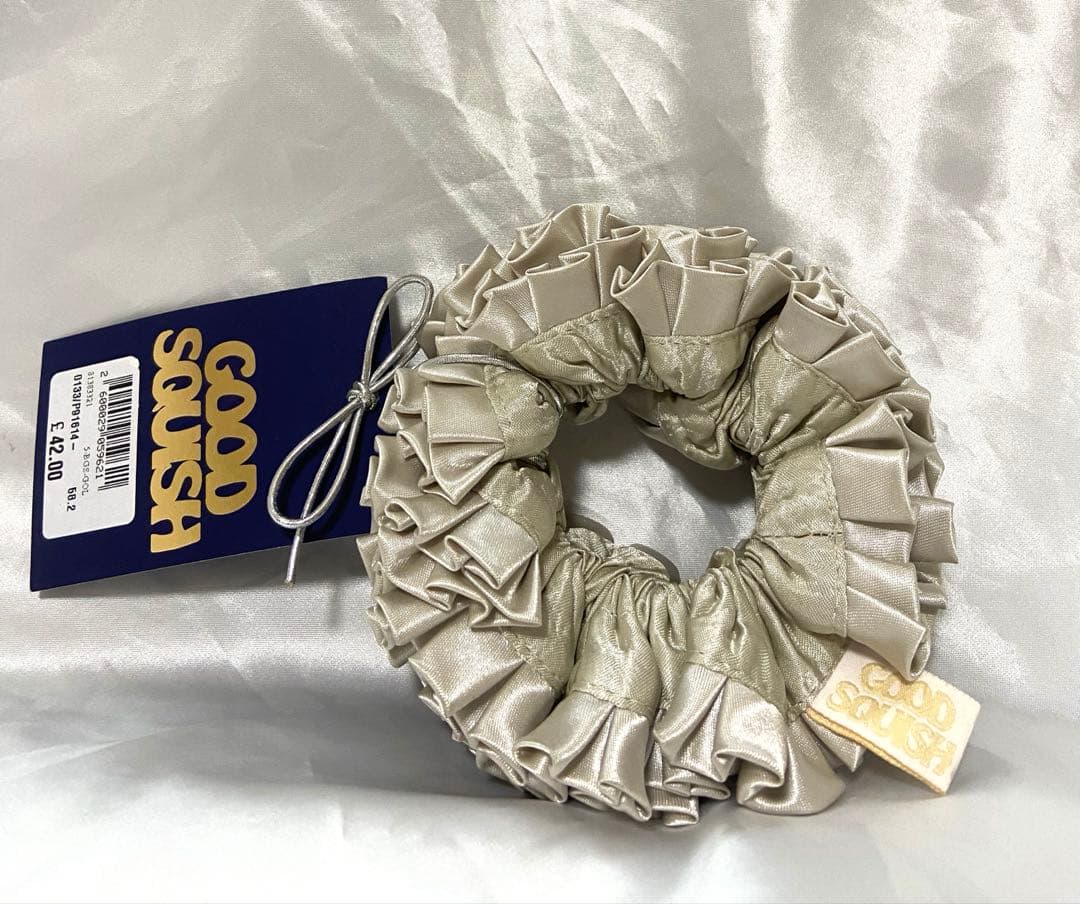 8日セール【GOODSQUISH】BADLANDS GOLD シュシュ ゴールド