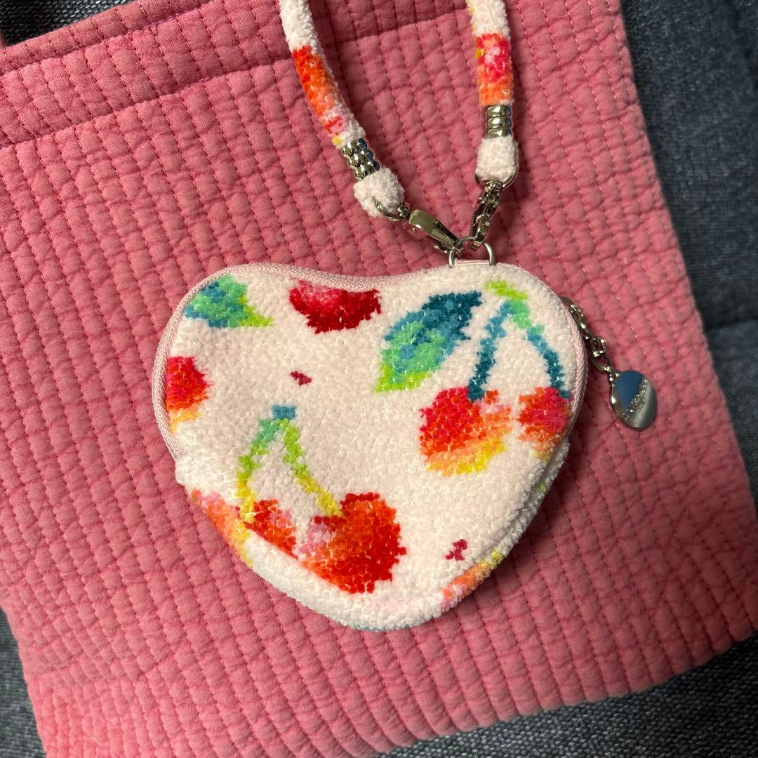 新品フェイラーハート型チェリー柄ポーチandバッグセットお買い得！