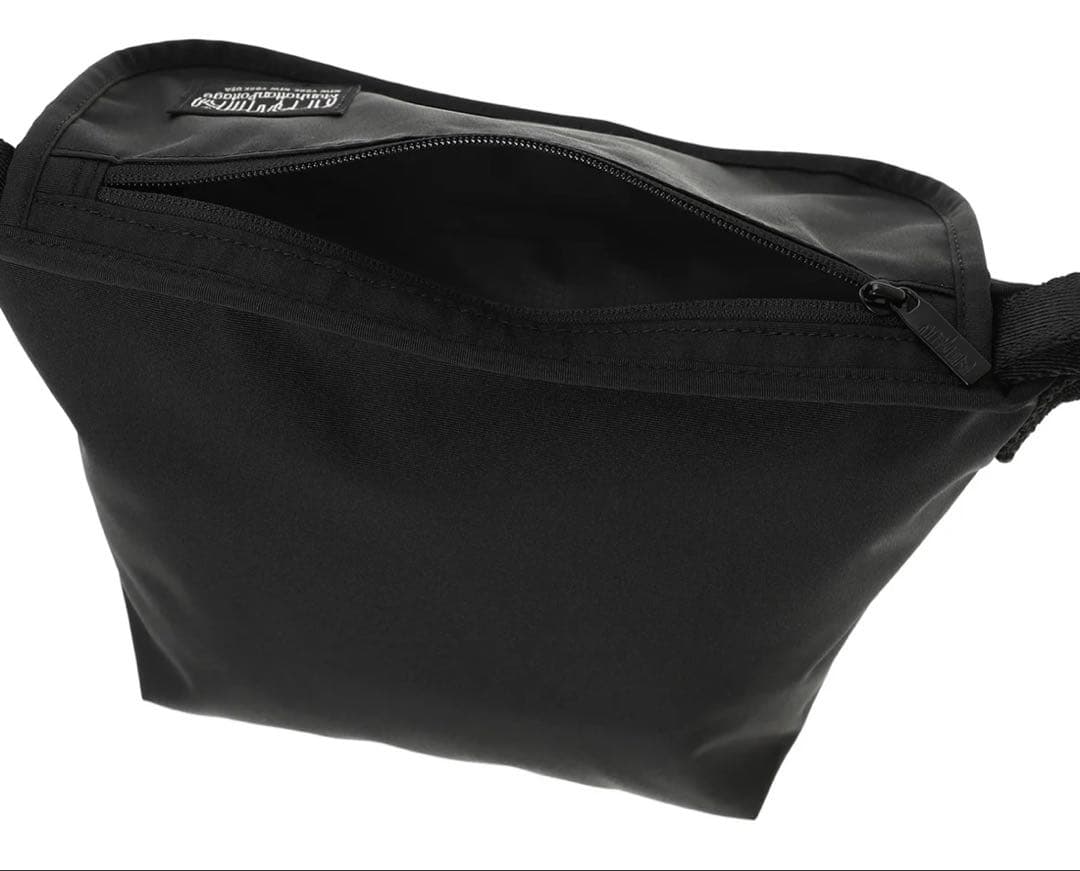 【美中古】マンハッタンポーテージブラックレーベルスタンダードメッセンジャーバッグ