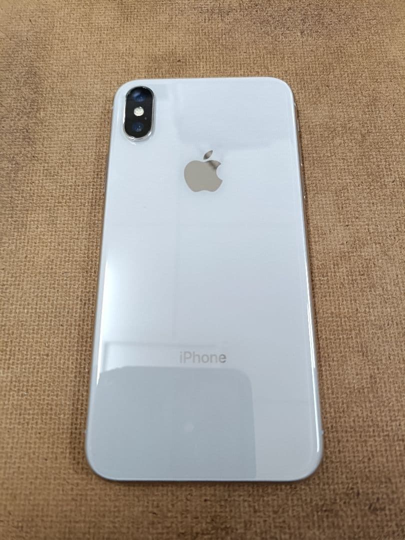 Apple iPhone X シルバー本体256GB
