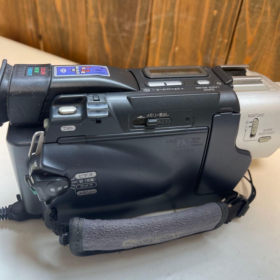 Mini DV　ソニービデオカメラ　SONY DCR-TRV17