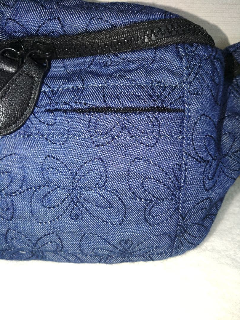 coco ページ アナスイ　デニムウエストポーチ