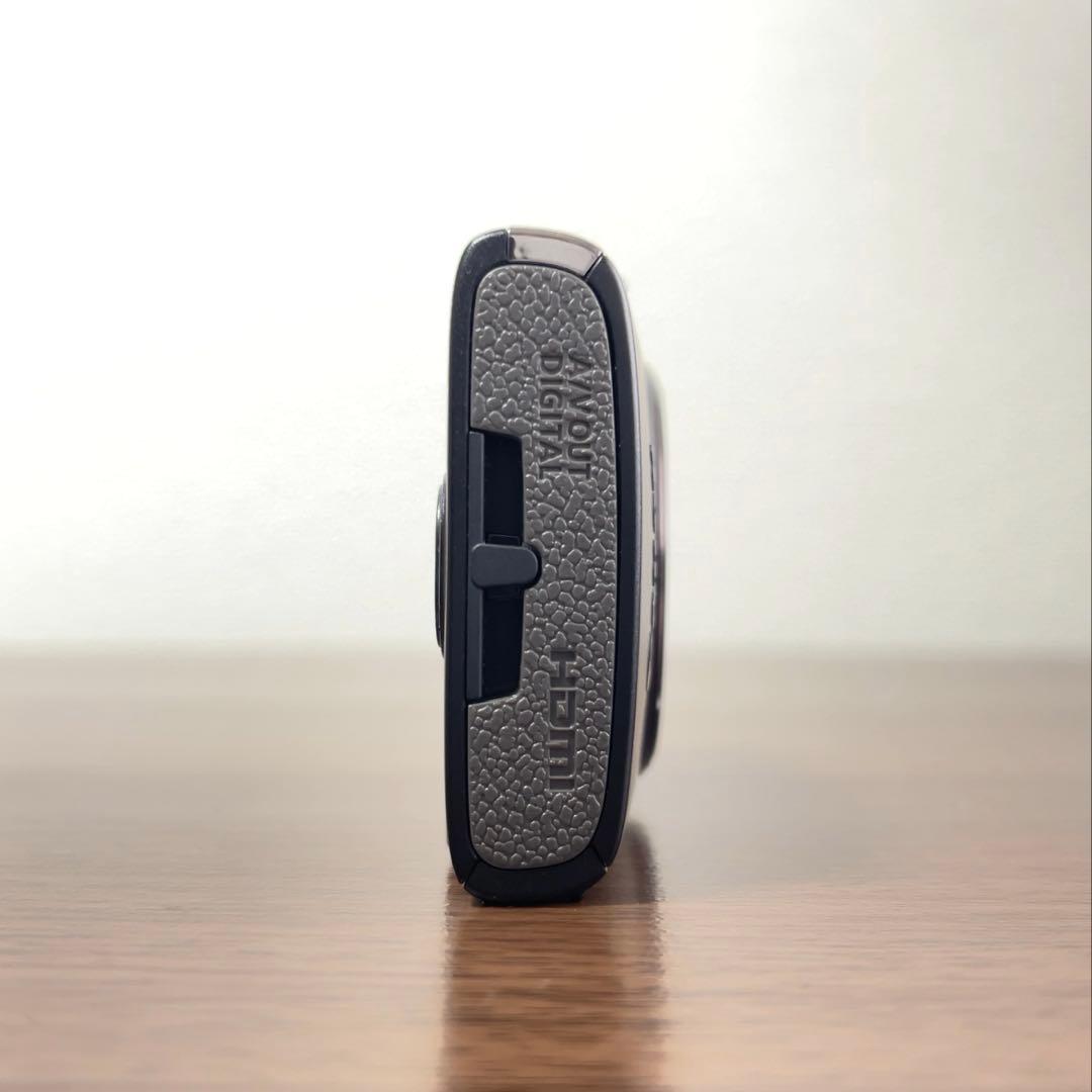 【美品】 Canon IXY650 新品充電器 新品バッテリー ストラップ 付き