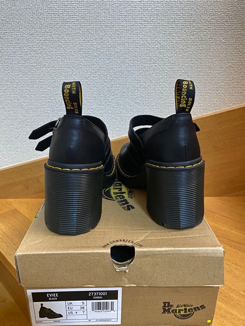 Dr. Martens Eviee ブラック ハイヒール UK5