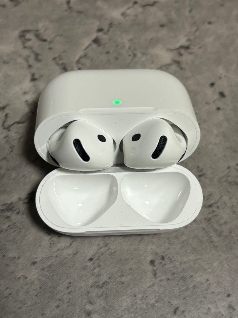 Apple AirPods 4 ノイキャン非搭載モデル