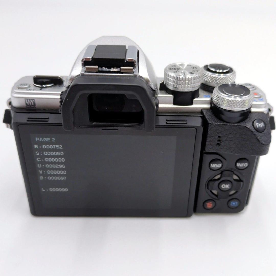 【極美品】OLYMPUS OM-D E-M10 MarkⅡ ダブルズームキット