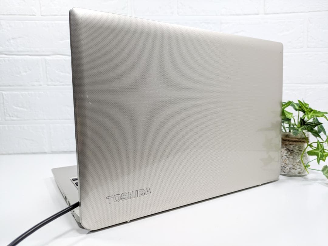 Windows11ノートパソコン✨オフィス付き✨東芝　爆速SSD　Wi-Fi