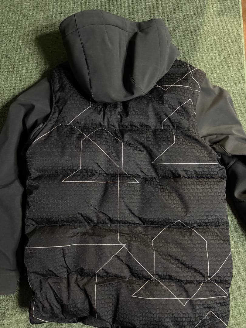 オークリー スノーボードウェア ブラック/パープル USのSサイズ