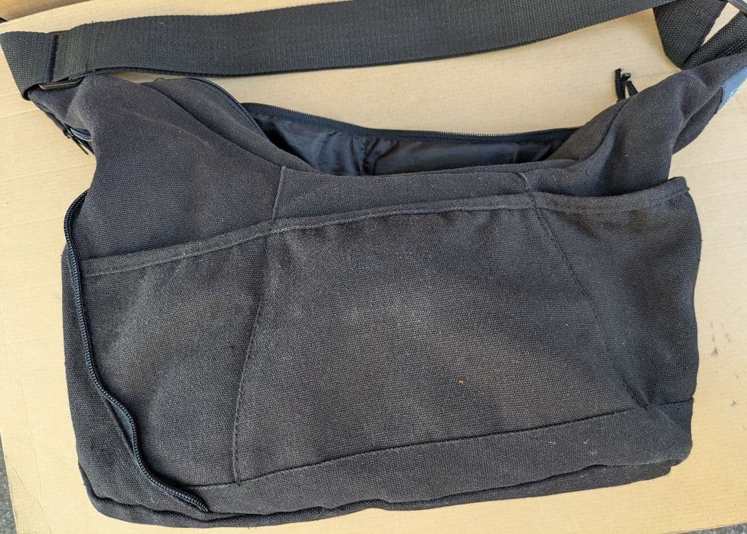 チャコ猫Canon EOS Kiss X4 デジタル一眼レフカメラ レンズ