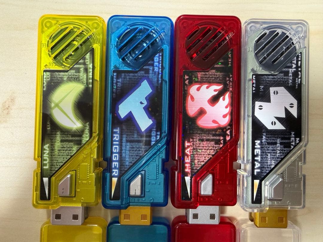 CSMダブルドライバー ver.2 ガイアメモリ4種