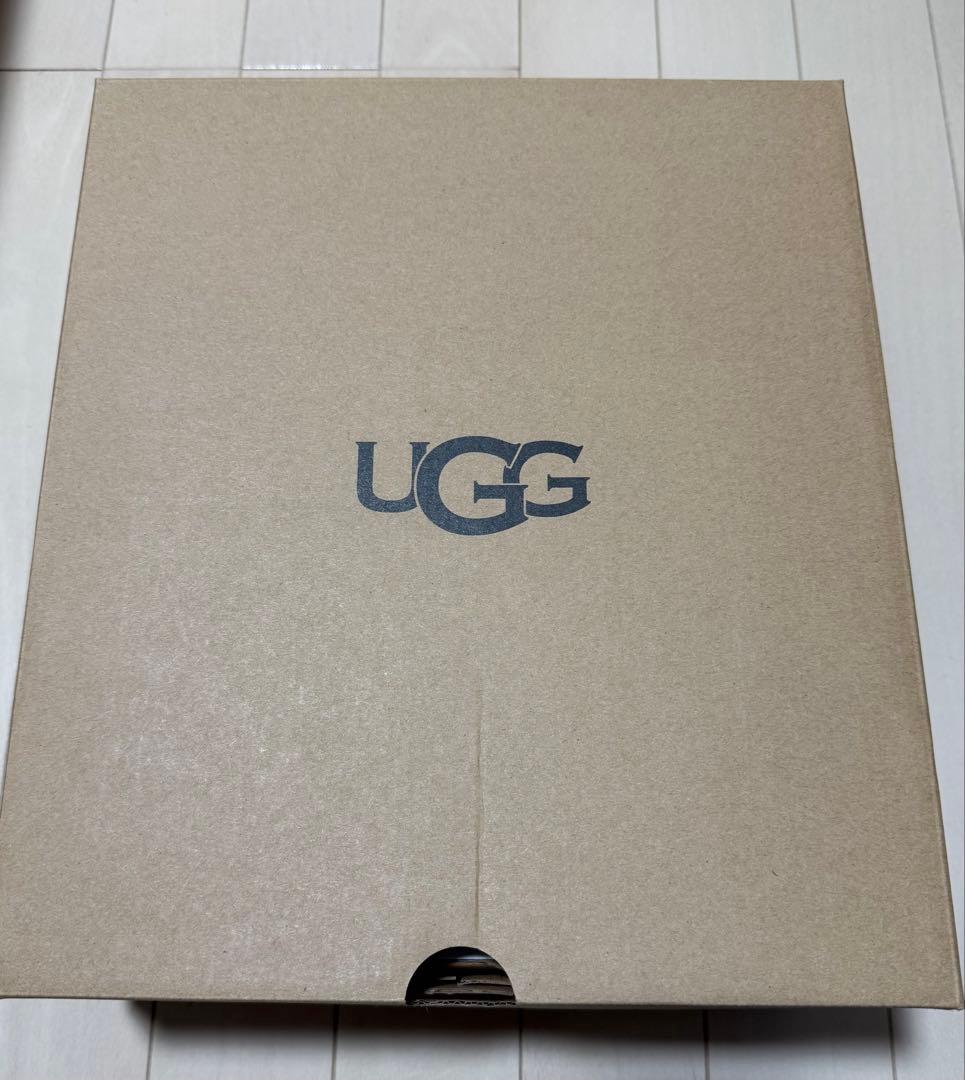 UGG ブラック ムートンブーツ　新品未使用品
