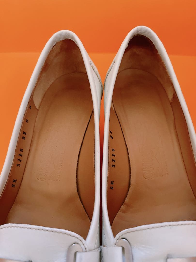 美品 フェラガモ salvatore ferragamo ヒールローファー