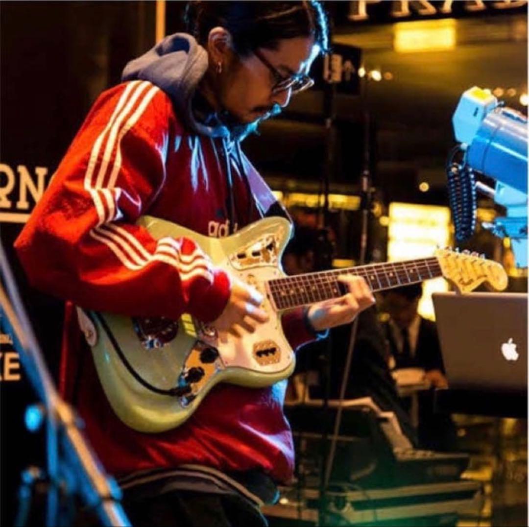 希少 常田大希着用 Adidas アディダス ナイロンプルオーバー スウェット