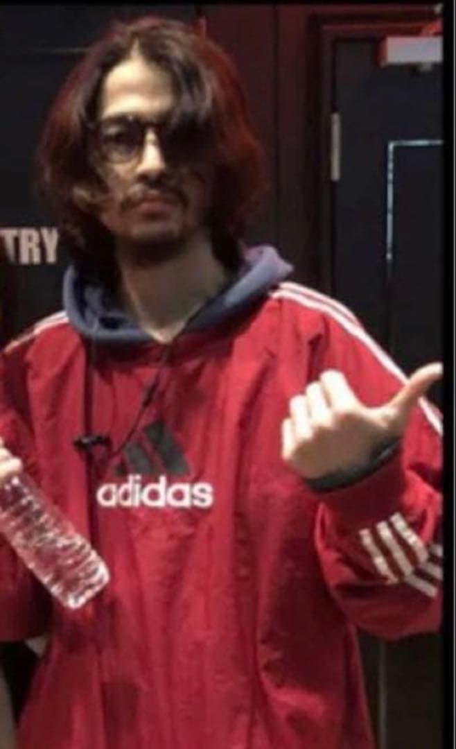 希少 常田大希着用 Adidas アディダス ナイロンプルオーバー スウェット