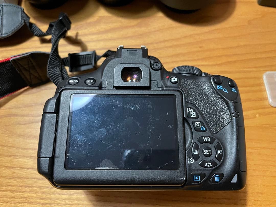 Canon EOS Kiss X7i ダブルズームキット　おまけ多数！