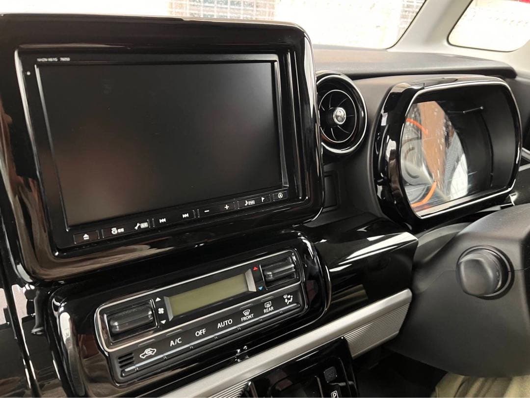 スペーシア　インテリアパネル　４点セット　ピアノブラック　スペーシアギア