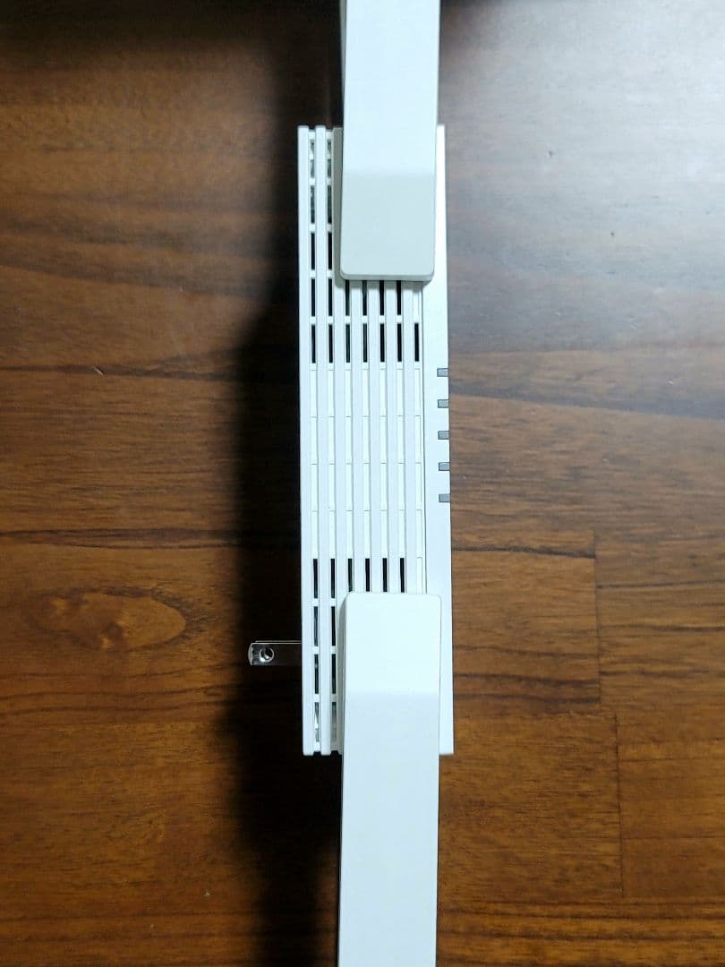 新品同様《TP-Link】Wi-Fi 7（BE9300）中継機 RE655BE