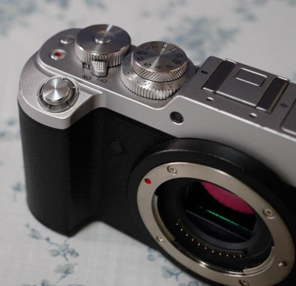 Panasonic DMC-GX8 ミラーレス一眼カメラ