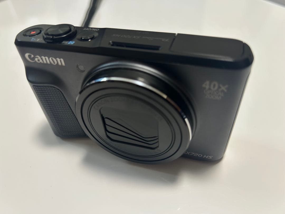 美品　Canon PowerShot SX720 HS デジカメ　ブラック