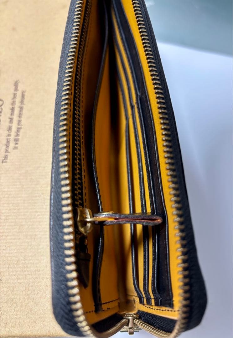 【GANZO】 ガンゾ ミネルバナチュラル　ファスナー長財布