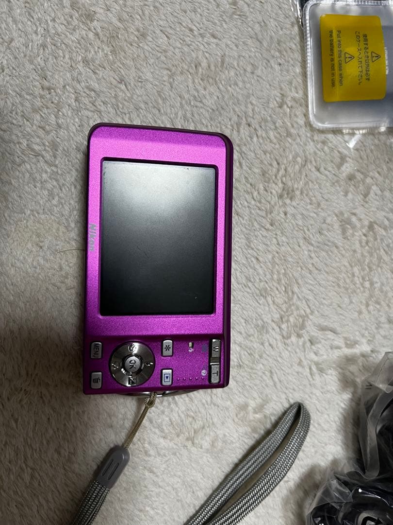 デジタルカメラ Nikon COOLPIX s520