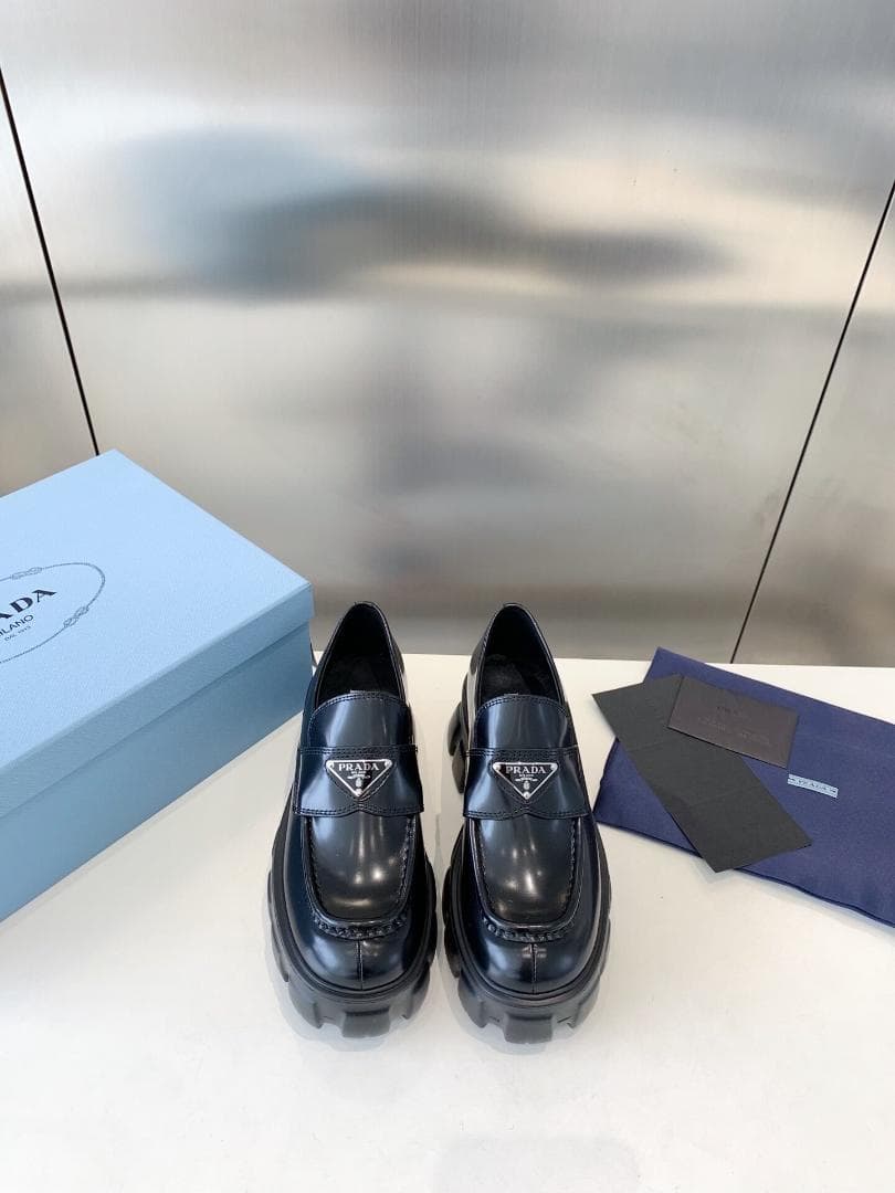 ✨極美品PRADA ブラック メリージェーン厚底シューズ♡23