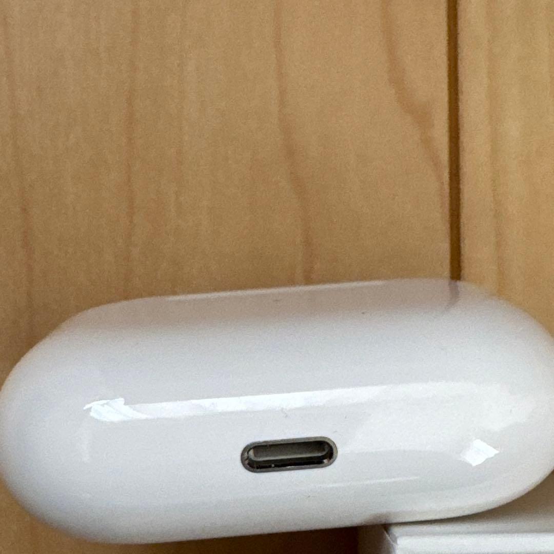 初代AirPods Pro ケース付