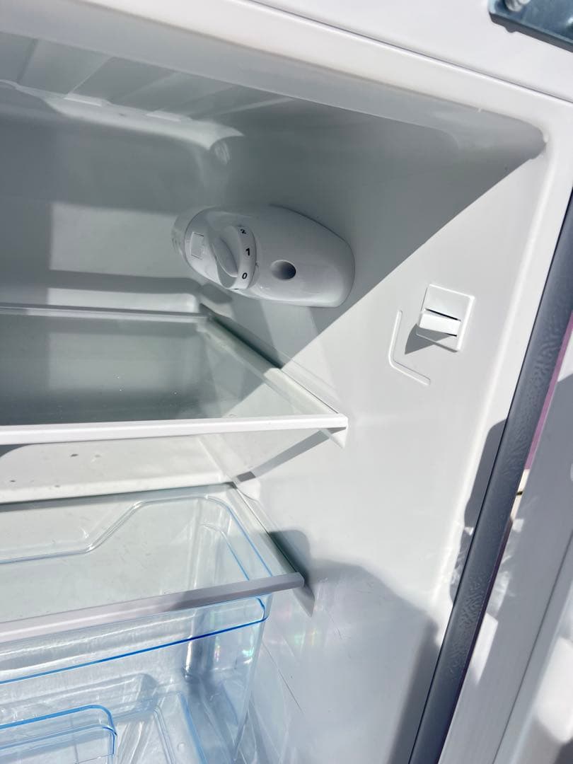 SAMKYO 2ドア冷蔵庫 ホワイト 型番：GU90 容量：95L 2021年