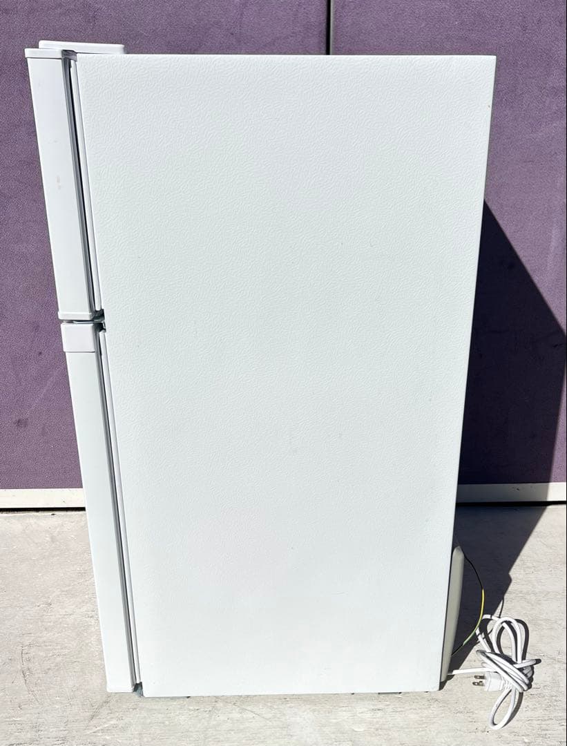SAMKYO 2ドア冷蔵庫 ホワイト 型番：GU90 容量：95L 2021年