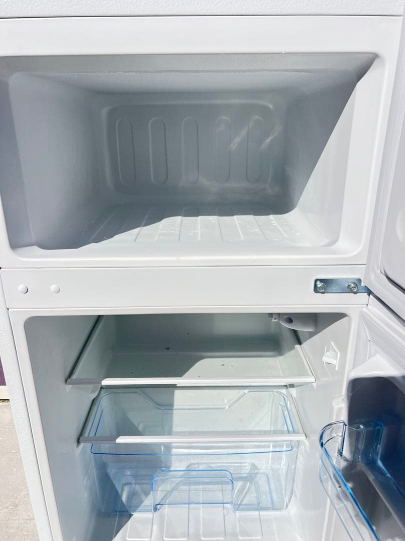 SAMKYO 2ドア冷蔵庫 ホワイト 型番：GU90 容量：95L 2021年