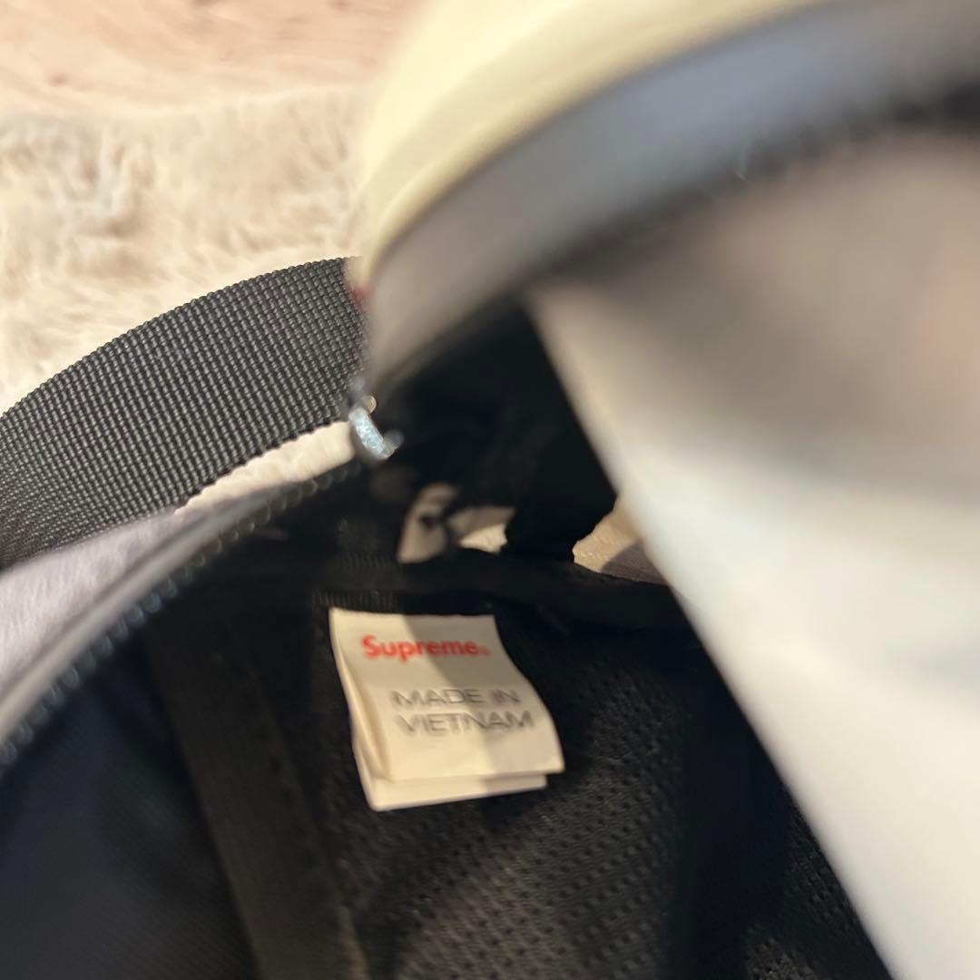 完売品　シュプリーム ウエストバッグ レッドカモ 迷彩 ボディバッグ 赤　希少