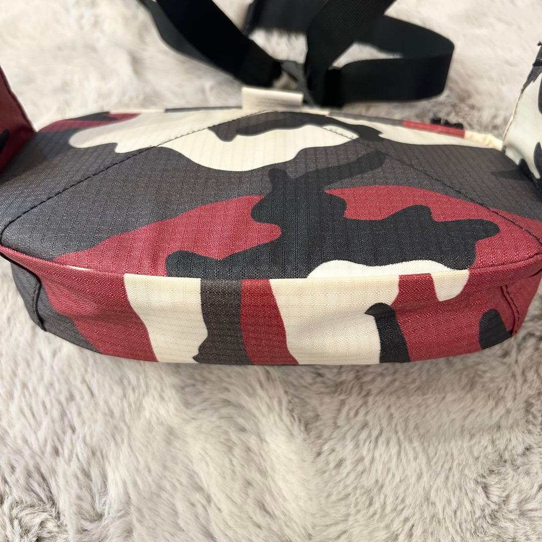 完売品　シュプリーム ウエストバッグ レッドカモ 迷彩 ボディバッグ 赤　希少