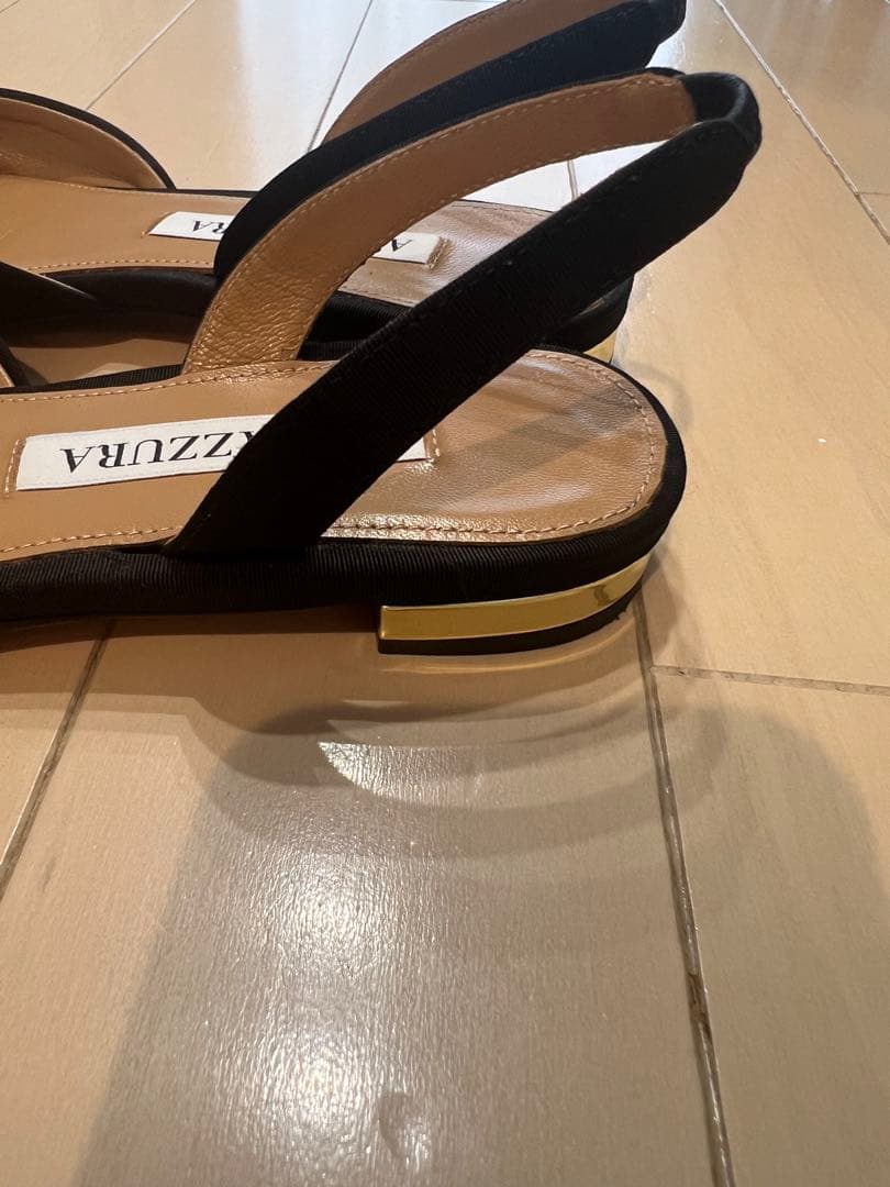 AQUAZZURA ブラックレザー ミュール