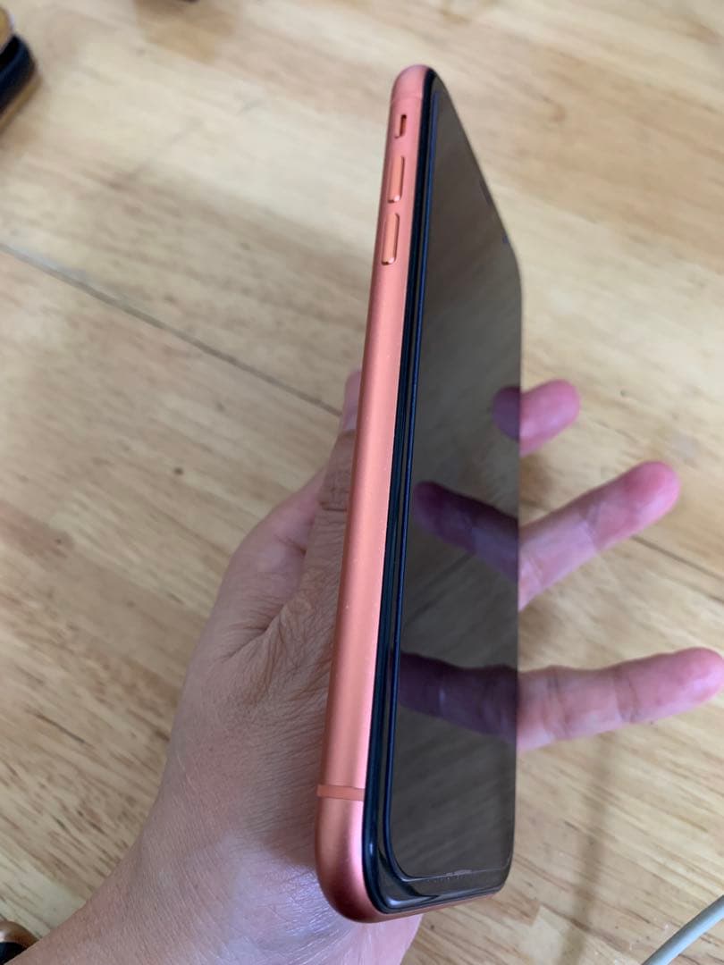Apple iPhone XR コーラル　64GB【ジャンク品】